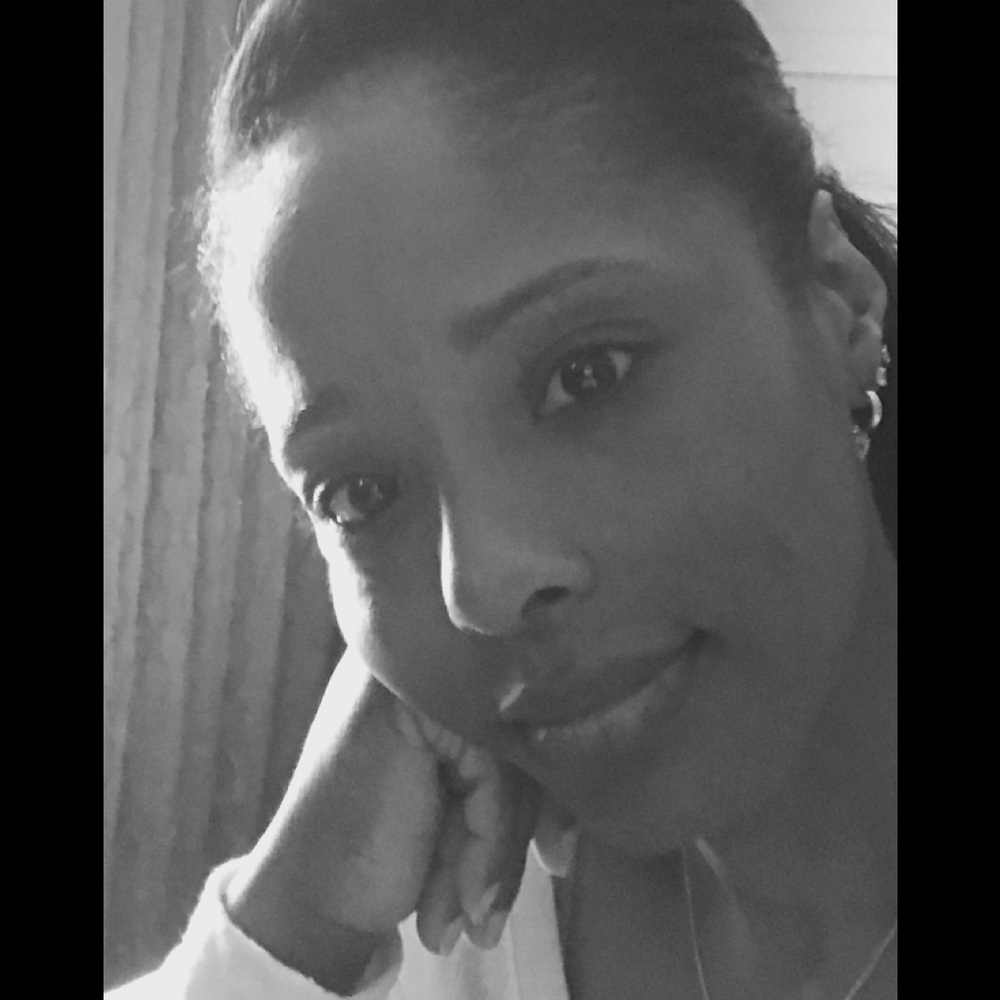 Meet your Posher, Nika